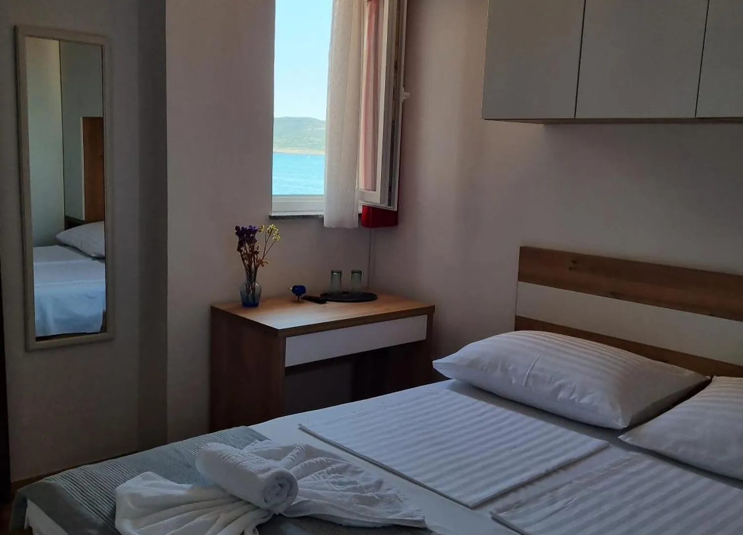 Bed And Breakfast Miramar Starigrad Paklenica Nocleg ze śniadaniem